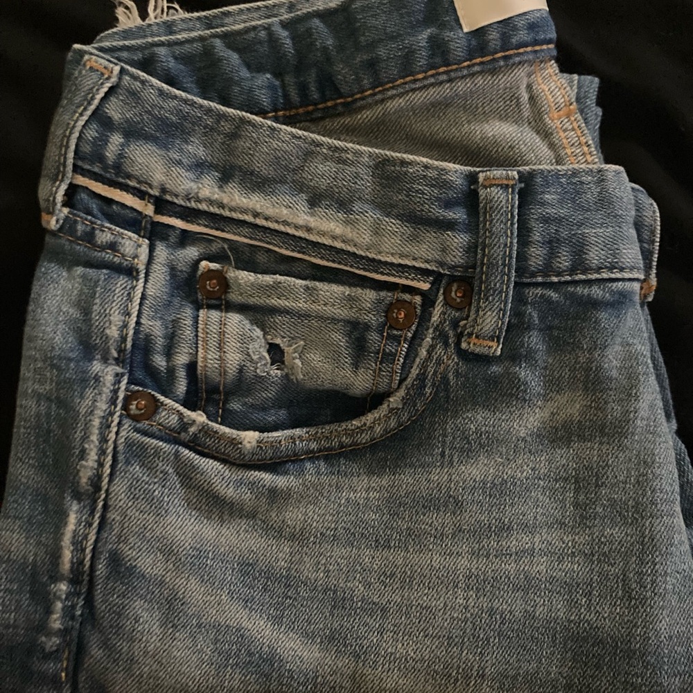LAST OFFER AT $80! MOUSSY Vintage HOWA Distressed Jeans~EXCELLENT CONDITION